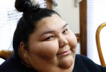 O femeie a slăbit 200 de kilograme și arată incredibil O femeie a slăbit 200 de kilograme și arată incredibil