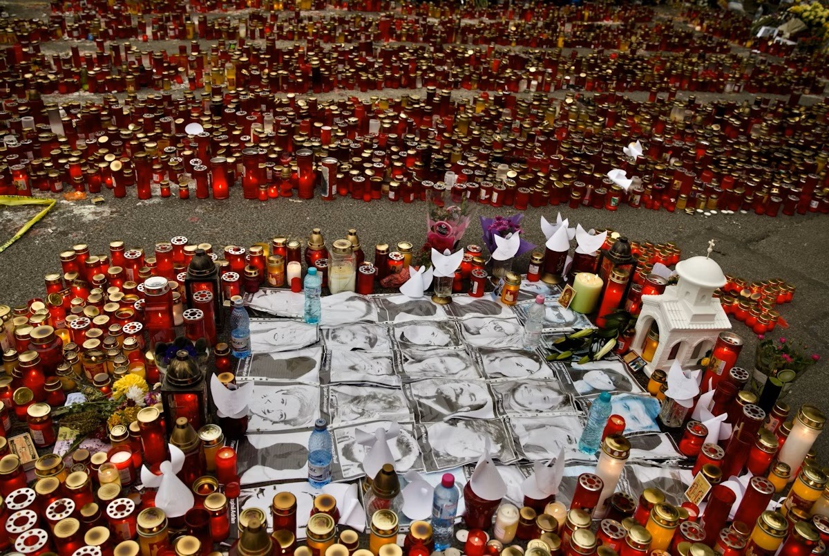 Colectiv 10 ani de la Colectiv, adică 10 ani de rușine națională și promisiuni arse în neputința statului