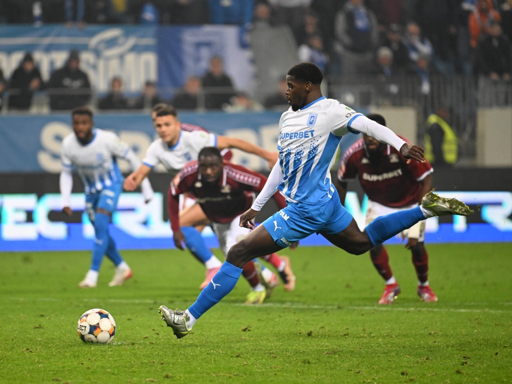 Universitatea Craiova Victorie istorică pentru Universitatea Craiova! Oltenii au învins Rapid Viena cu 1-0