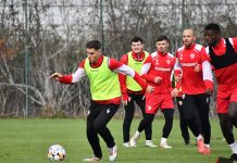 Atacantul dorit de Zeljko Kopic, pe lista „câinilor” Atacantul dorit de Zeljko Kopic, pe lista „câinilor”