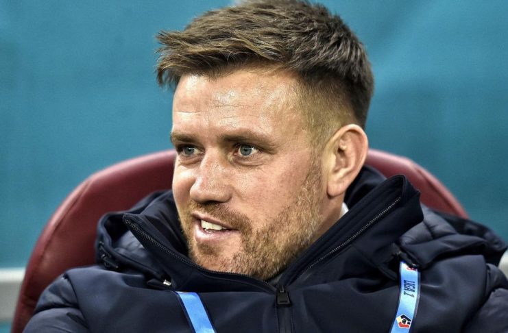 Mihai Pintilii își continuă drumul spre licența PRO în Moldova Mihai Pintilii își continuă drumul spre licența PRO în Moldova