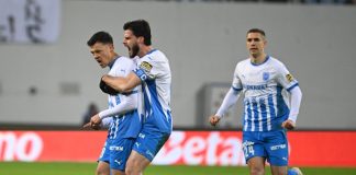 Universitatea Craiova, lider autoritar în SuperLigă Universitatea Craiova, lider autoritar în SuperLigă
