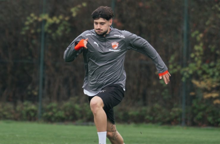Dinamo s-a hotărât în privinţa lui Adrian Mazilu Dinamo s-a hotărât în privinţa lui Adrian Mazilu