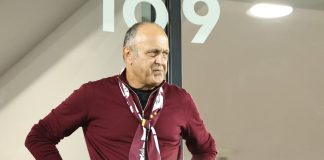 Dan Șucu nu se mai uită la bani și bagă mâna în buzunar pentru Rapid Dan Șucu nu se mai uită la bani și bagă mâna în buzunar pentru Rapid