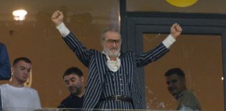 Gigi Becali, clauză uriașă pentru un fotbalist Gigi Becali, clauză uriașă pentru un fotbalist