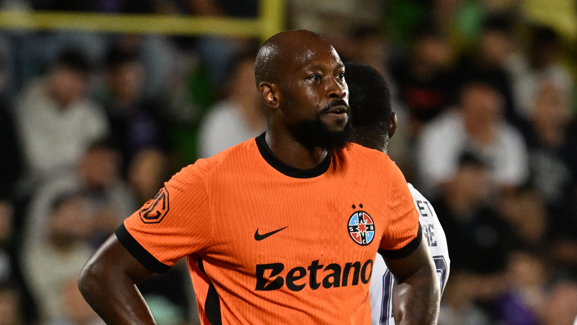 Arnold Garita Arnold Garita s-a accidentat mai grav decât se credea