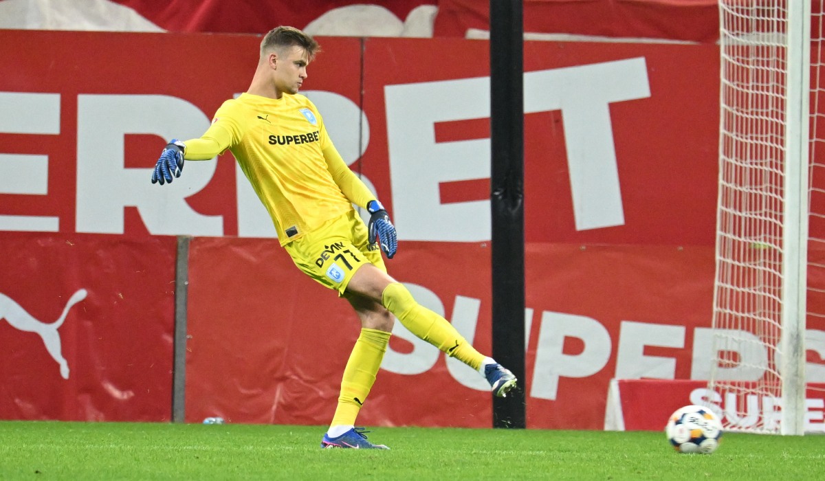 Pavlo-Isenko Pavlo Isenko a revenit la antrenamente. Când ar putea apăra din nou
